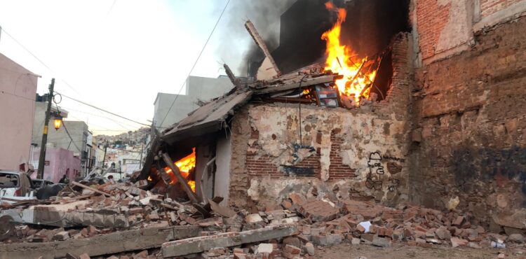 EXPLOTA CASA EN CALLE 2 DE MAYO DE LA CIUDAD DE ZACATECAS