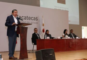 TOMA GOBERNADOR PROTESTA A LOS COMITÉS DE ÉTICA DE LA ADMINISTRACIÓN ESTATAL