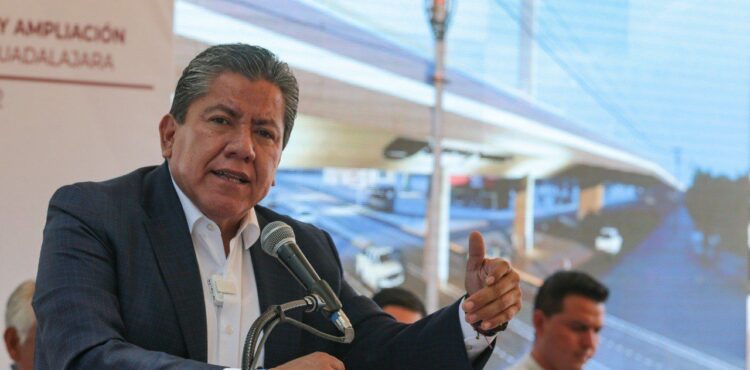 GOBERNADOR MODERNIZA LA VIALIDAD EL ORITO-ENTRONQUE SALIDA A GUADALAJARA Y DURANGO