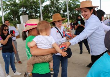 EN RESPUESTA A LAS NECESIDADES DE HABITANTES DE CHALCHIHUITES, LLEVA GOBIERNO APOYOS SOCIALES