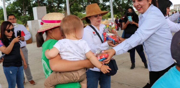 EN RESPUESTA A LAS NECESIDADES DE HABITANTES DE CHALCHIHUITES, LLEVA GOBIERNO APOYOS SOCIALES