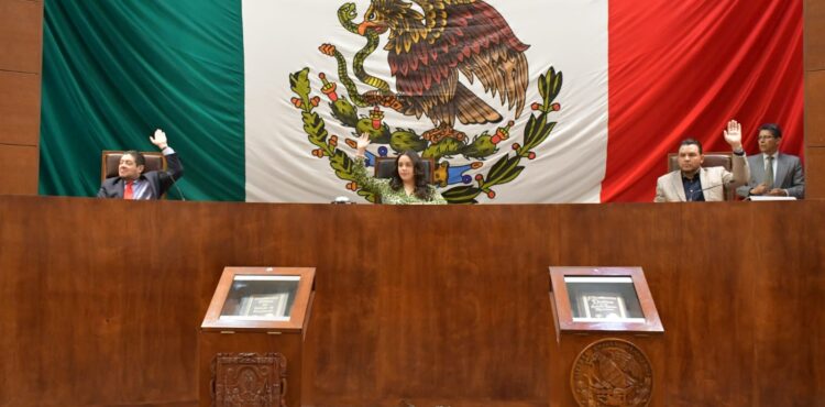 RENUEVAN ÓRGANOS DE GOBIERNO EN EL PODER LEGISLATIVO DE ZACATECAS