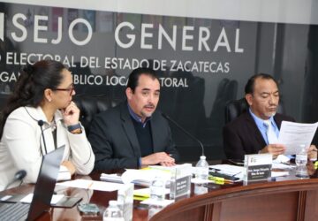 DESIGNA IEEZ A INTEGRANTES DE LOS CONSEJOS DISTRITALES Y MUNICIPALES