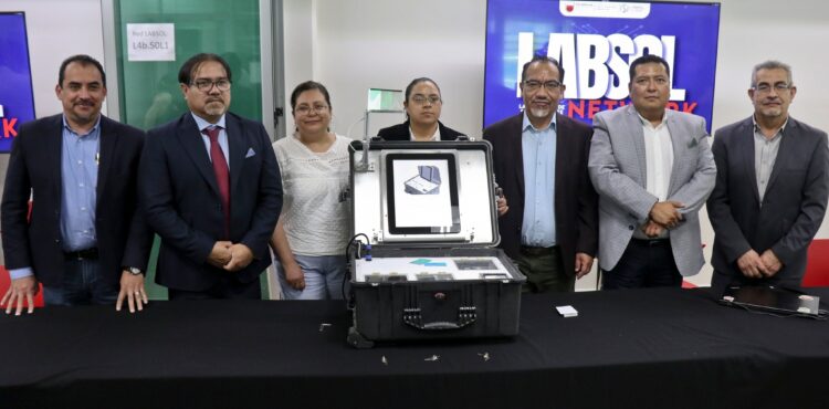 RECIBE IEEZ URNA ELECTRÓNICA DESARROLLADA POR COZCYT