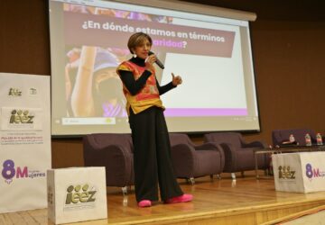 IMPARTEN CONFERENCIA MAGISTRAL EN EL MARCO DEL CÍA INTERNACIONAL DE LA MUJER