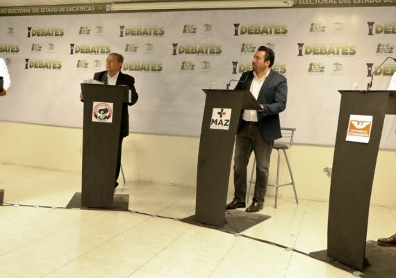 CELEBRA IEEZ PRIMER DEBATE DEL PROCESO ELECTORAL LOCAL  2023-2024